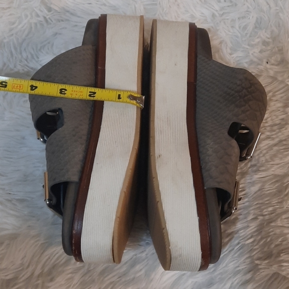 J/Slides Bolo Platform Sandals - Picture 2 of 8